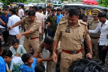 Mahoba Protest