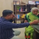 9 साल बाद मां-बेटे का मिलन लखनऊ रतन बेन