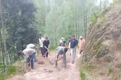 Champawat Pati road NOC villagers shramdan