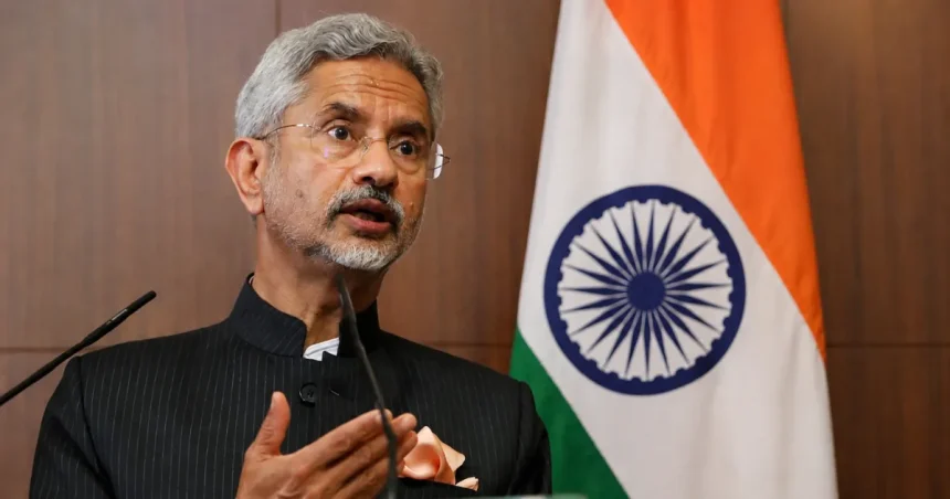 "S Jaishankar meeting Ukraine Foreign Minister in Kyiv" / "जयशंकर कीव में यूक्रेनी विदेश मंत्री के साथ बैठक"
