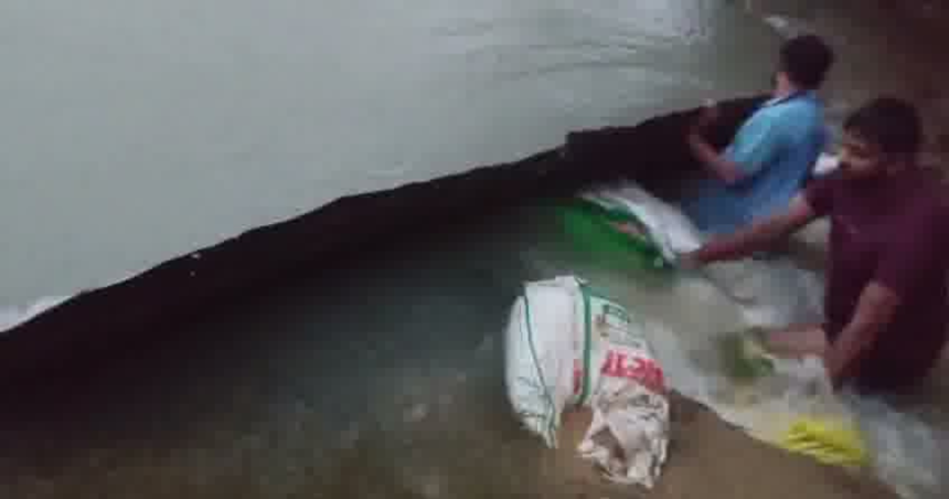 कानपुर के इटरा गांव की ओर बढ़ता नहर का पानी