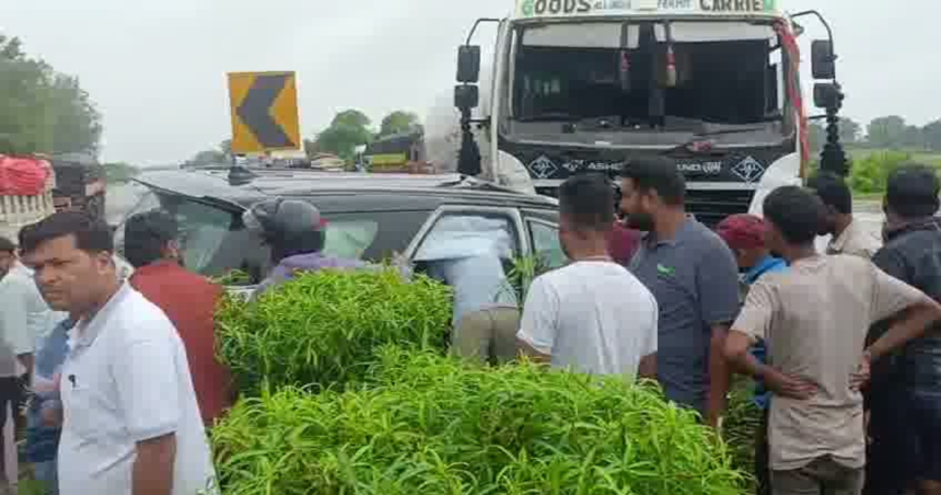 कानपुर सड़क हादसा