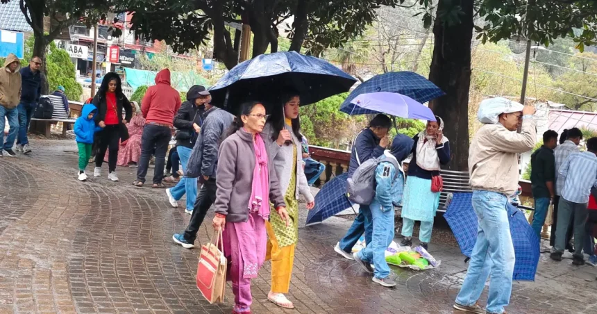 Nainital Jyolikot Water Contamination से प्रभावित गांव की तस्वीर