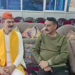 अल्मोड़ा में खेलों को बढ़ावा देने पर बोलते दर्जा राज्यमंत्री मोहन पाठक