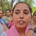 उरई में समान वेतन की मांग को लेकर ANM कार्यकत्रियों का धरना प्रदर्शन